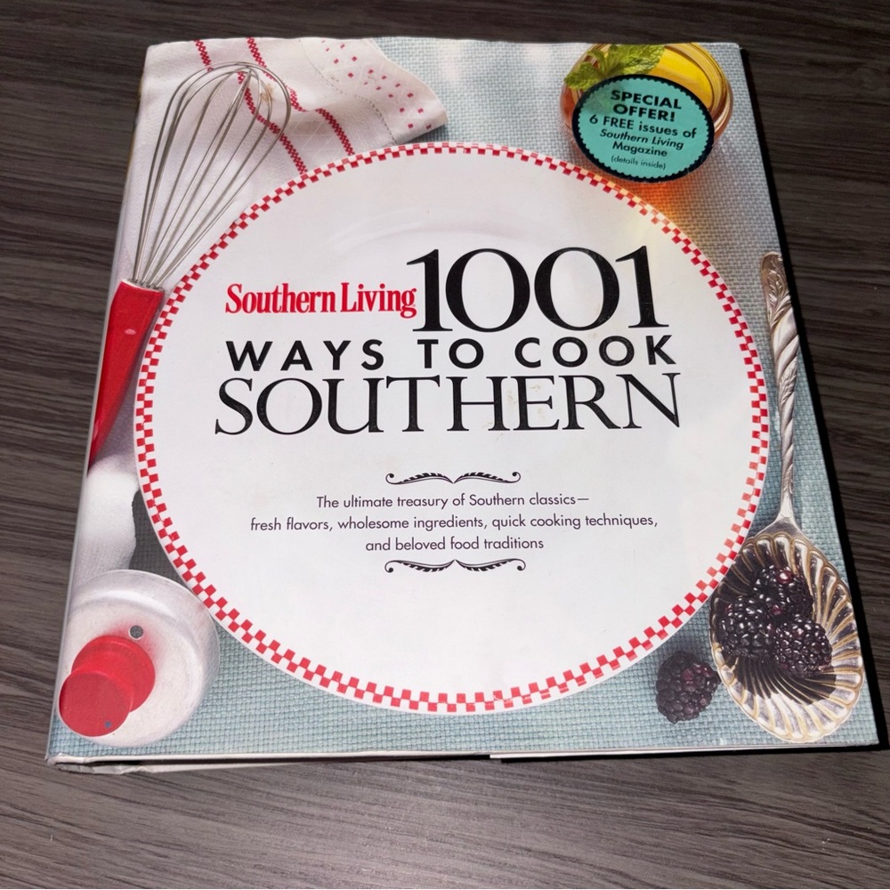 Southern Living 1,001 Ways to Cook Southern by Southern Living COOK BOOK RECIPES